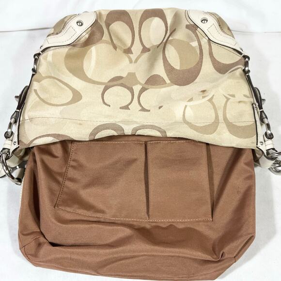 Coach Carly Signature Optic Shoulder Bag No. H0826-11960 Beige 2008 - Picture 10 of 16